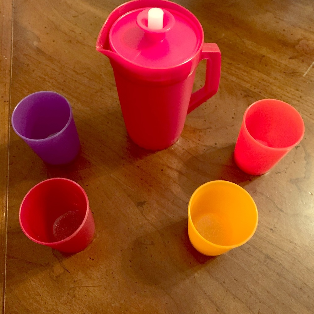 Tupperware kids set